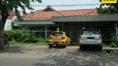 Rumah di Tanjung Sadari, Perak, Surabaya