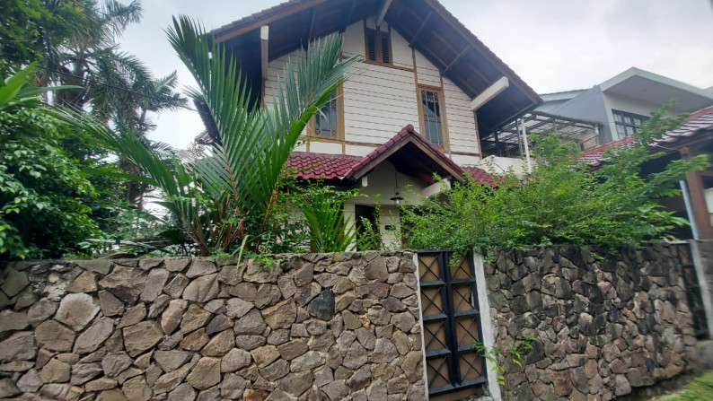 Lebak Bulus, Rumah Hitung Tanah Luas 430 Jalan Kaki Ke Mrt Lebak Bulus