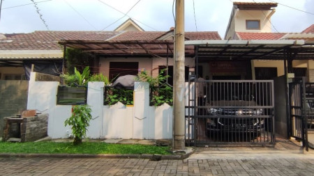 Rumah bagus dan siap huni di lokasi Villa Melati Mas - RWCG/2021/11/0018-SUS