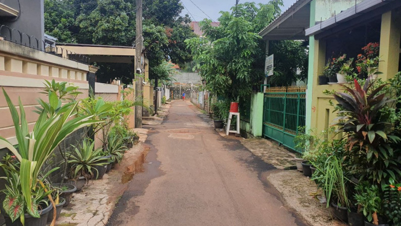 Jual Tanah Jagakarsa 1222m Murah Cocok u/Cluster di Jagakarsa Harga 3jt/m Mendekati NJOP