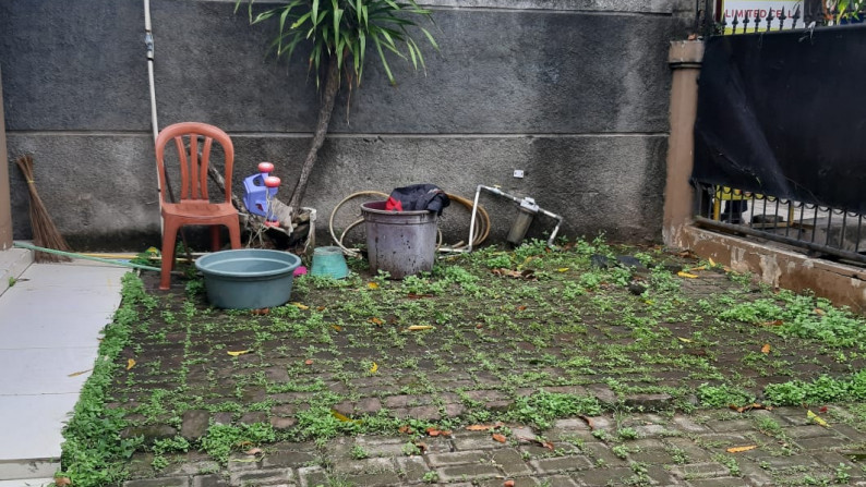 Dijual Rumah Hitung Tanah Di Jl Masjid Darul Falah Petukangan Utara