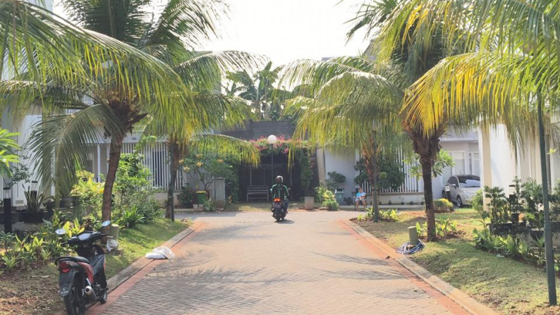 Dijual Rumah Bagus Di Cluster Palem Indah Mansion, Ciputat Tangerang Selatan