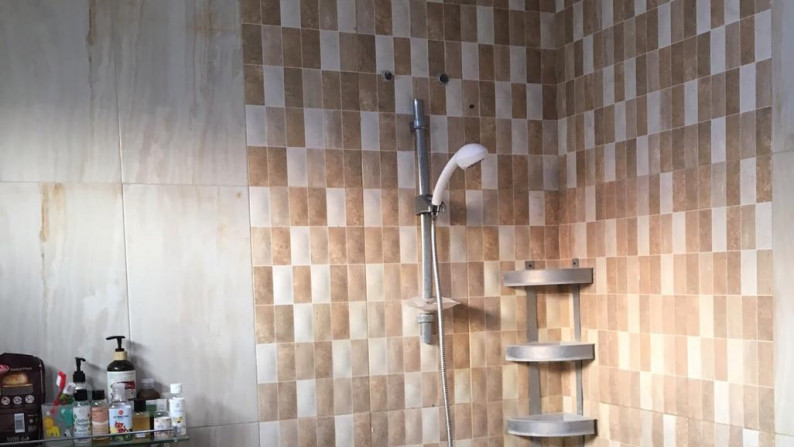 Dijual Rumah Bagus Di Cluster Palem Indah Mansion, Ciputat Tangerang Selatan