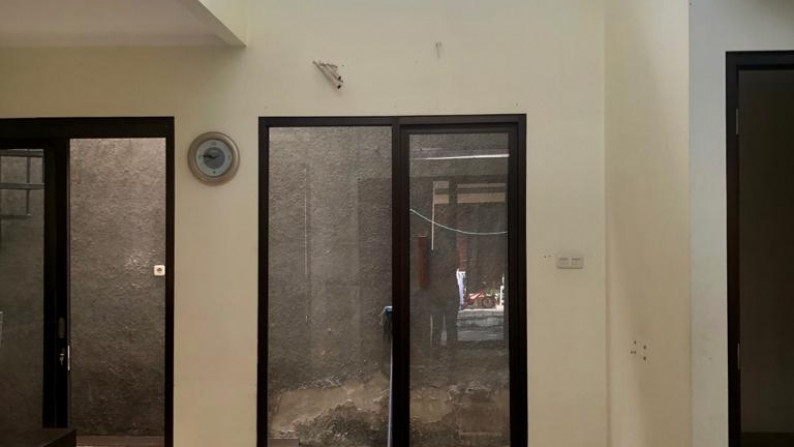 Dijual Rumah Bagus Di Jl Kesehatan Bawah, Komp Griya Pesanggrahan