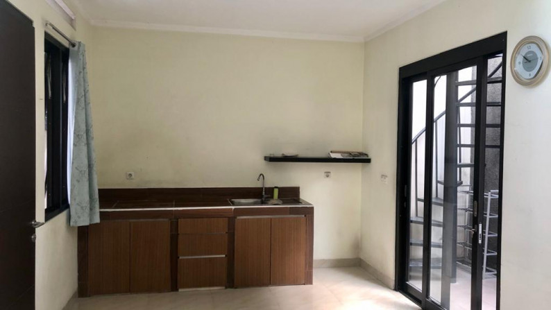 Dijual Rumah Bagus Di Jl Kesehatan Bawah, Komp Griya Pesanggrahan