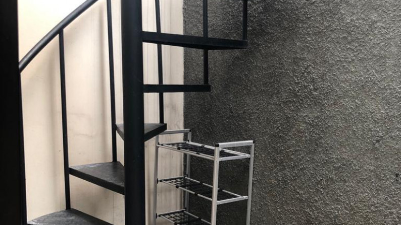 Dijual Rumah Bagus Di Jl Kesehatan Bawah, Komp Griya Pesanggrahan