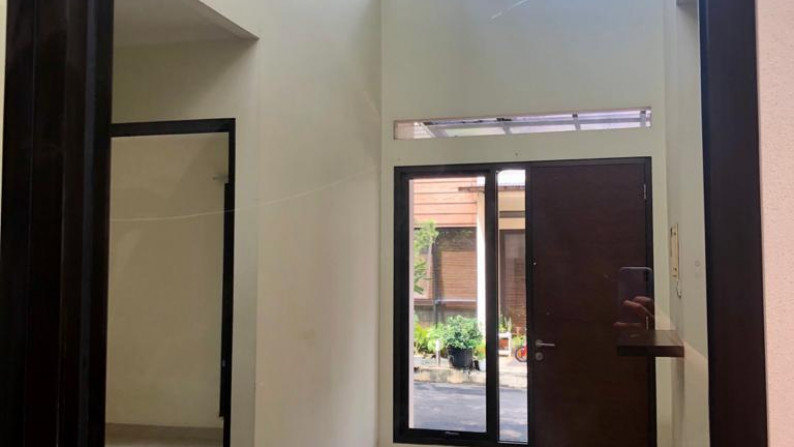 Dijual Rumah Bagus Di Jl Kesehatan Bawah, Komp Griya Pesanggrahan