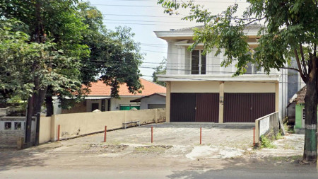 Ruko di Jl. Kartini, Bangil - Pasuruan, Nol Jalan Raya Propinsi, Depan Samsat Bangil, ada 2 unit Jejer, Siap Huni