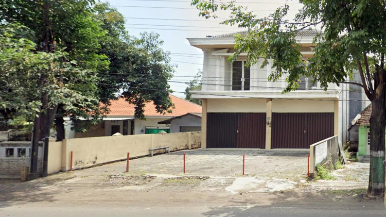 Ruko di Jl. Kartini, Bangil - Pasuruan, Nol Jalan Raya Propinsi, Depan Samsat Bangil, ada 2 unit Jejer, Siap Huni