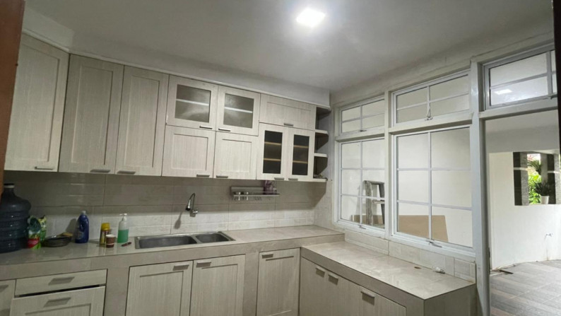 Rumah Bagus Di Mertilang, Bintaro Jaya Sektor 9