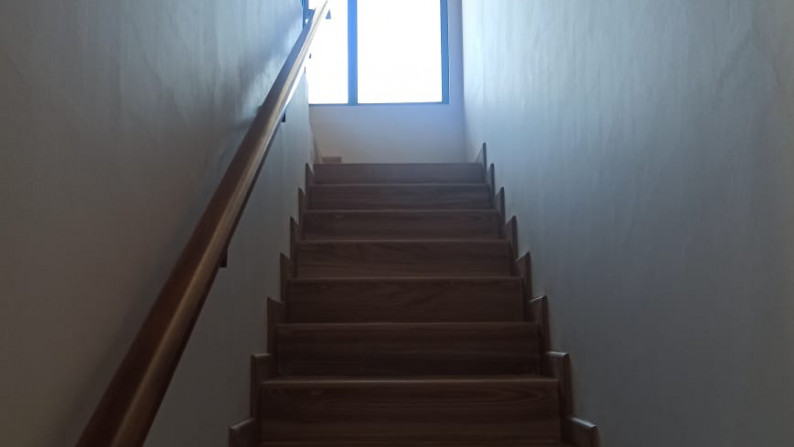 Dijual Rumah Bagus Di Arcadia Town House, Pondok Aren, Kota Tangerang Selatan