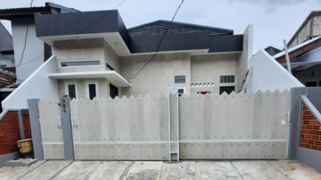 Rumah Bagus Di Bukit Nusa Indah, Jl Pinang, Pondok Aren Tangerang Selatan