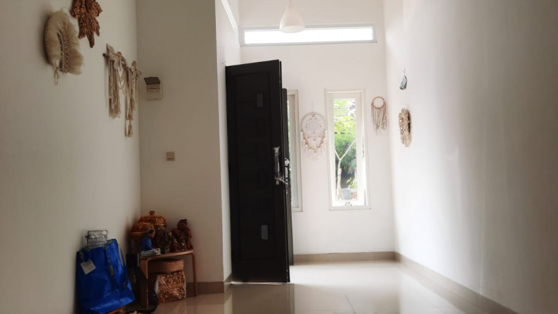Rumah Bagus Di Bukit Nusa Indah, Jl Pinang, Pondok Aren Tangerang Selatan