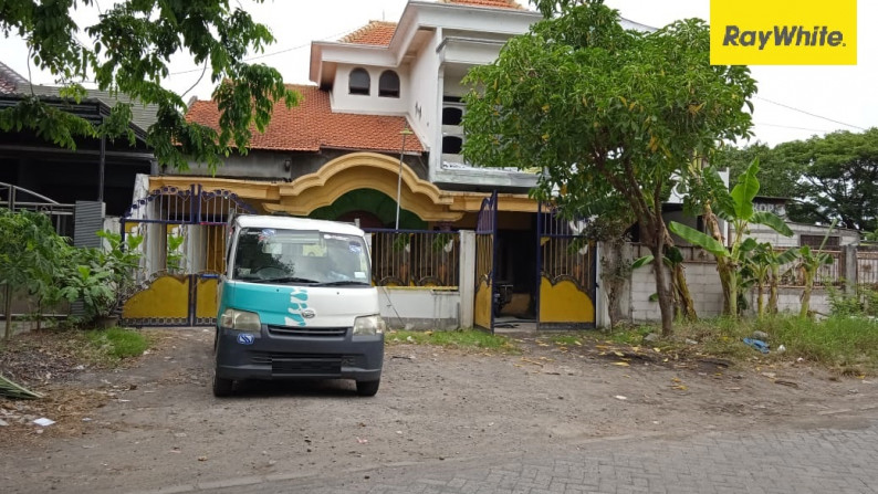 Rumah di Manukan Tama, Surabaya Barat