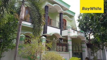 Rumah 2 lantai di Graha Mitra Asri, Surabaya