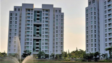 Apartemen 1 BR dengan fasilitas lengkap serta view danau yang indah - RWCG/2021/04/0012-HEN