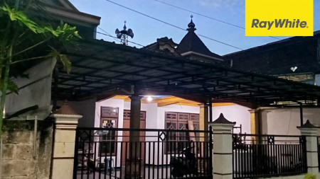 Rumah di Jl Panglima Sudirman, Sidokumpul, Gresik