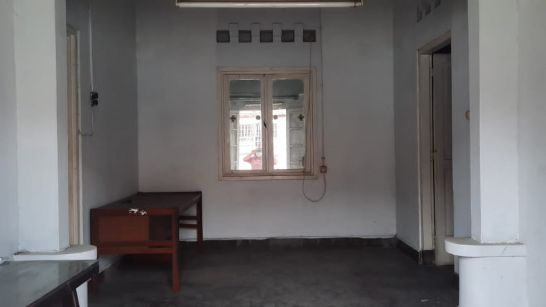 Rumah Dijual Jalan Gondosuli Genteng Surabaya