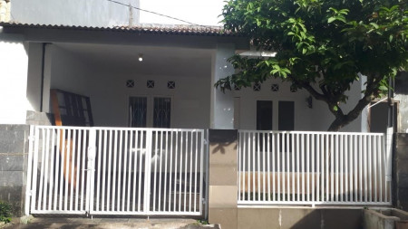Rumah Bagus Di Graha Raya Bintaro Jaya