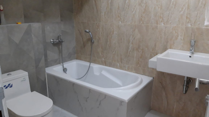 Dijual Rumah Bagus Di Pinggir Jl Bintaro Utama Sektor 1
