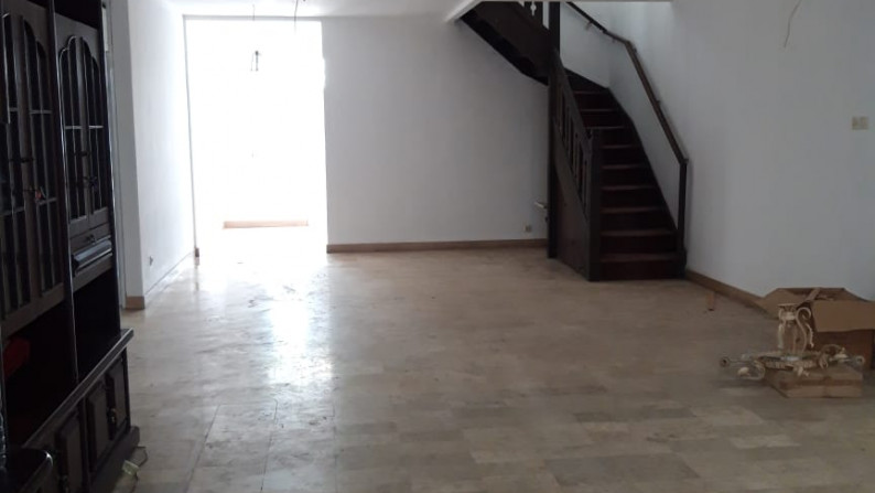 Dijual Rumah Bagus Di Pinggir Jl Bintaro Utama Sektor 1