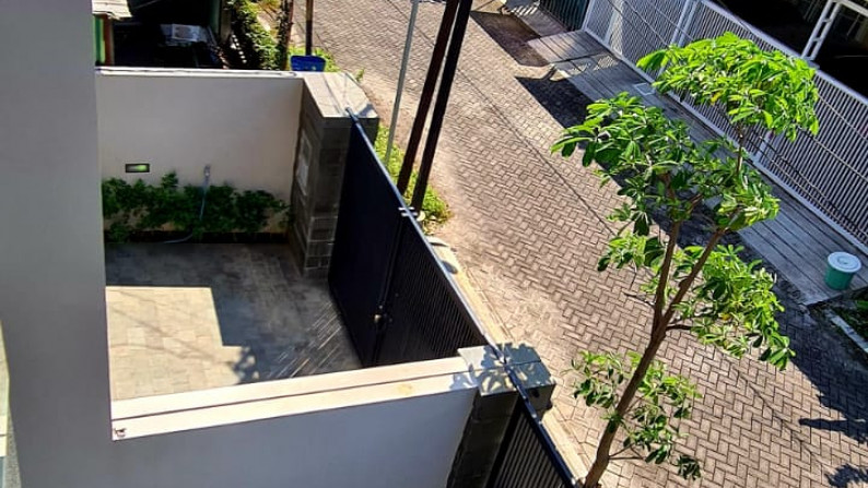 Rumah Dijual Manyar Jaya Surabaya