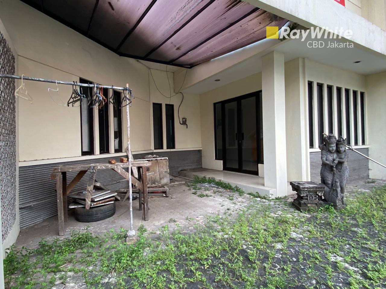 Rumah lokasi strategis sangat murah cocok untuk usaha