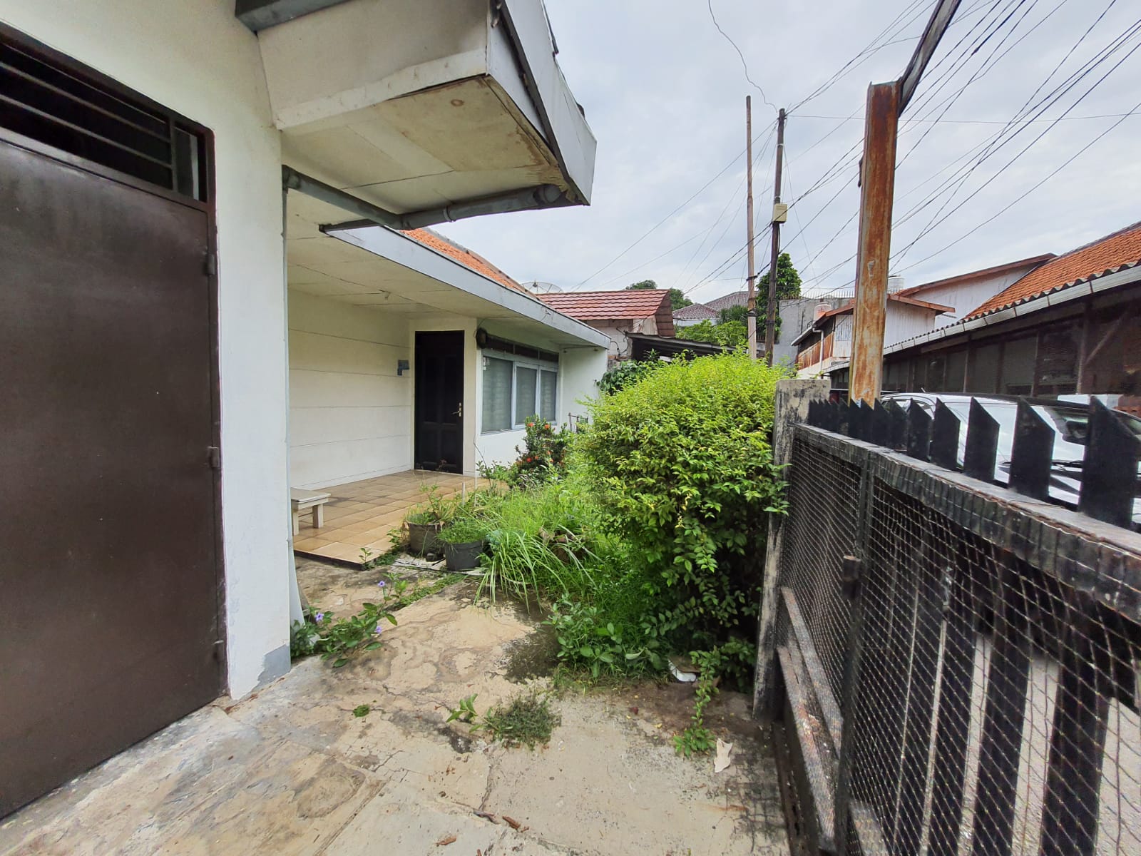 Di Jual Rumah hunian di Jl. Tebet Barat  2F  - Jakarta Selatan