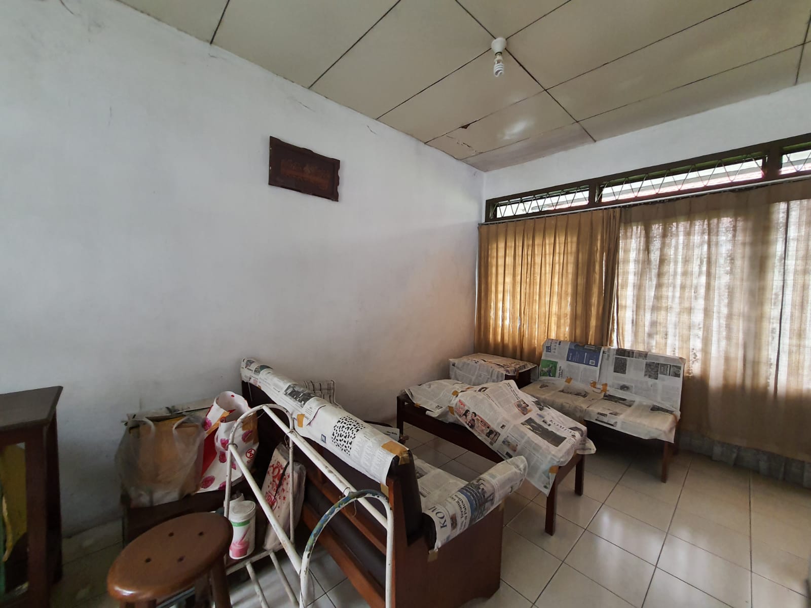 Di Jual Rumah hunian di Jl. Tebet Barat  2F  - Jakarta Selatan