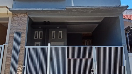 Rumah 2 lantai di Jalan Karang Asem, Surabaya