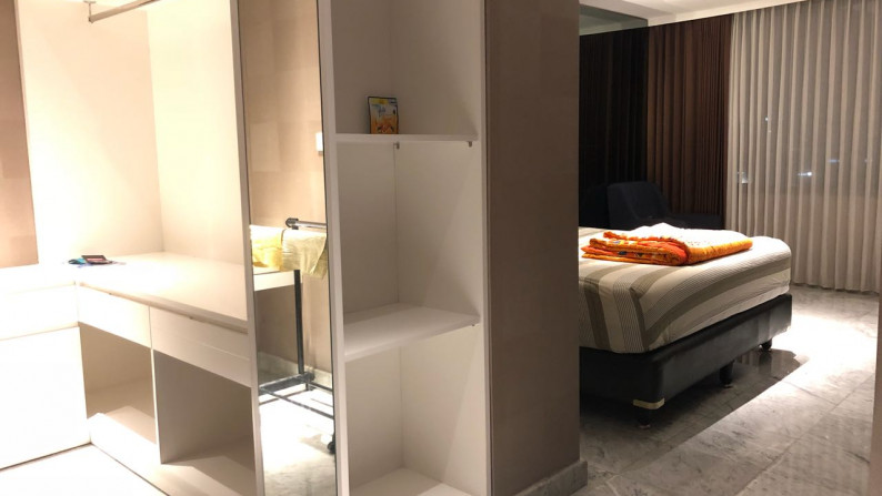 Apartemen Dijual Disewa Kondominium Regency Tunjungan Plaza Surabaya