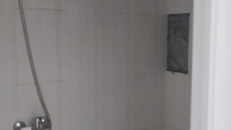 Rumah Hunian 2,5 lantai di Ploso Timur, Surabaya