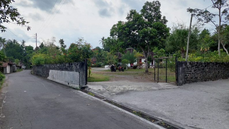 TANAH DAN BANGUNAN DI BIMOMARTANI, SLEMAN