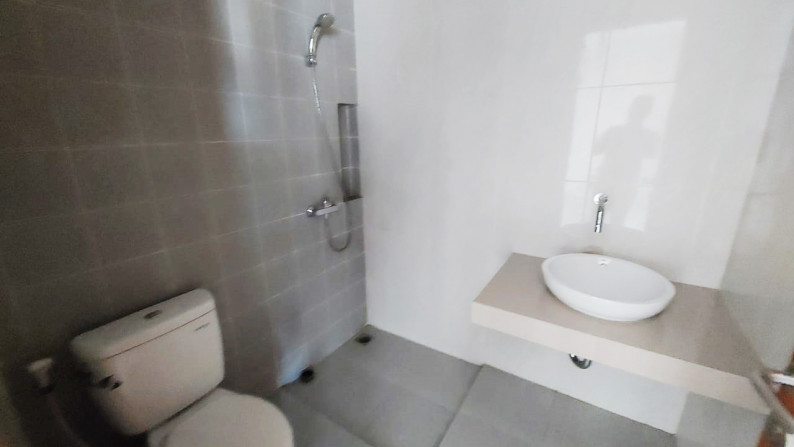 Dijual Rumah Bagus Di Graha jeumpa residence, Jl H Cari, Pondok Aren