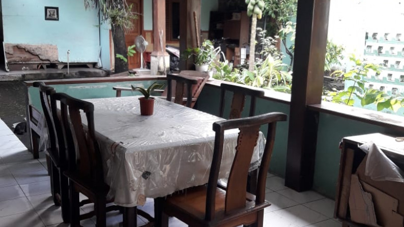 RUMAH  6 KAMAR DI BARAT APMD, JL TIMOHO, YOGYAKARTA