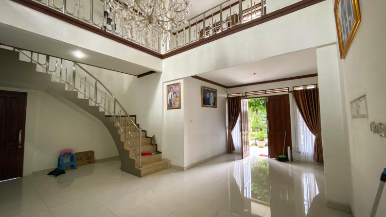 Rumah Bagus Di Fortune Spring, Graha Raya Bintaro