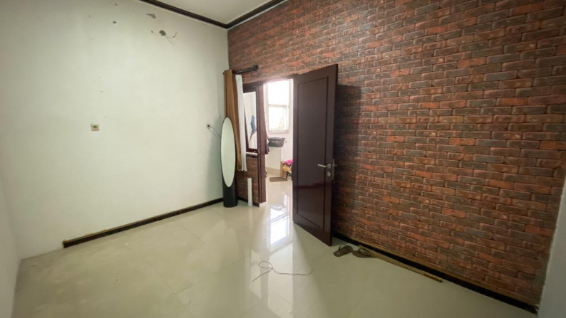 Rumah Bagus Di Fortune Spring, Graha Raya Bintaro