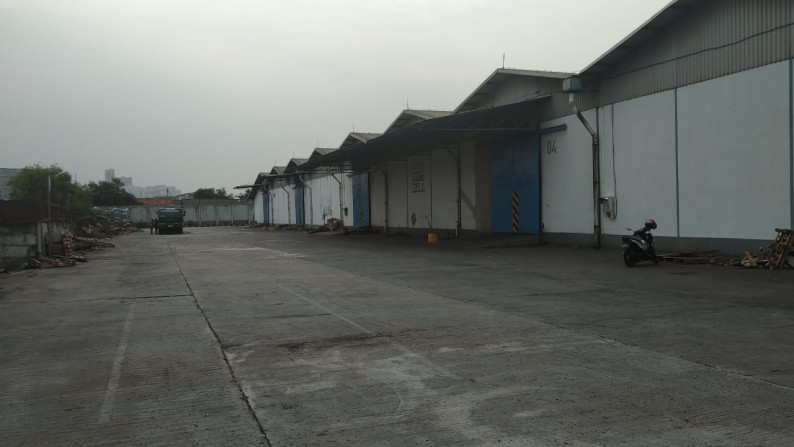 Disewakan Gudang di Cakung Tersedia Docking