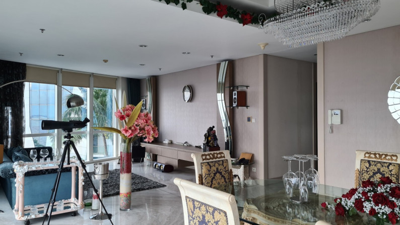 Apartemen Regatta, Pantai Mutiara, Mewah Luas 243m2