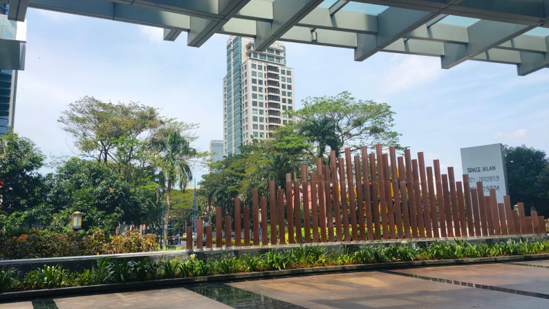Office Space World Capital Tower (2) For Lease