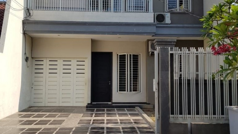 Rumah 2 lantai di Perum Araya II, Surabaya