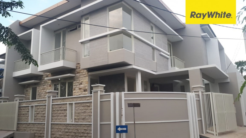 Rumah Bagus di Sutorejo Timur, Surabaya