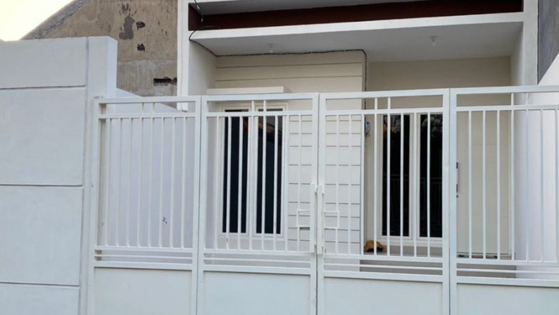 Rumah 2 lantai di Jl Mojoklanggru Kidul, Surabaya
