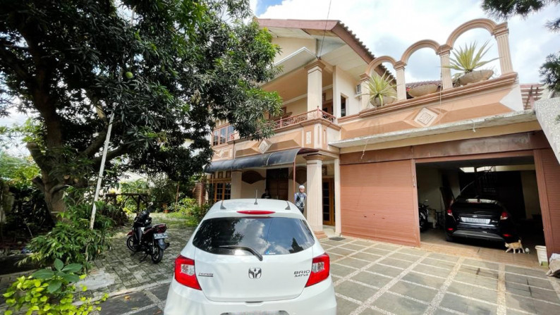 Dijual Rumah Bagus Di Jl Perdagangan, Bintaro Jakarta Selatan