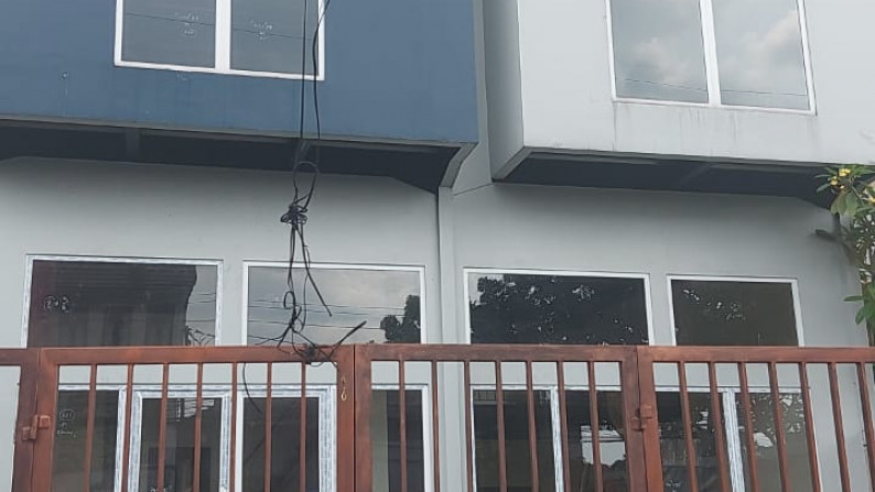 Ruko baru di veteran raya ada rooftop