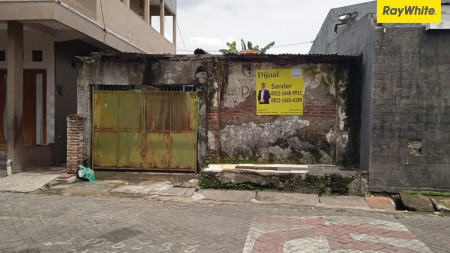 Rumah Hitung Tanah di Jl Kemlaten, Surabaya Barat