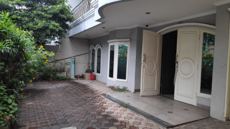 Rumah Dijual di Sunrise Garden