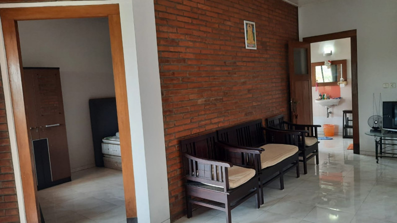 RUMAH 6 KAMAR LOKASI STRATEGIS DEKAT KAMPUS MIROTA DAN KAMPUS UGM