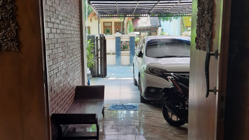 RUMAH 6 KAMAR LOKASI STRATEGIS DEKAT KAMPUS MIROTA DAN KAMPUS UGM