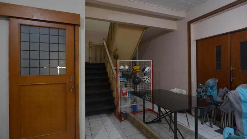 Dijual Rumah Bagus DI Cucur Barat Bintaro Sektor 4